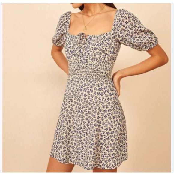 Reformation Dresses & Skirts - Reformation Jo Dress in Chiffon Blue and White Floral Print, Size 14